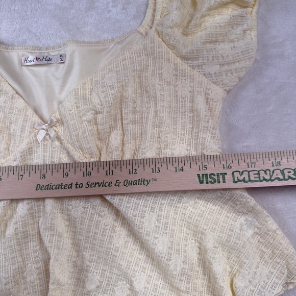 Heart N Hips Puff Sleeve Top Cottagecore Coquette Lace Size XL Butter Yellow - Picture 7 of 9